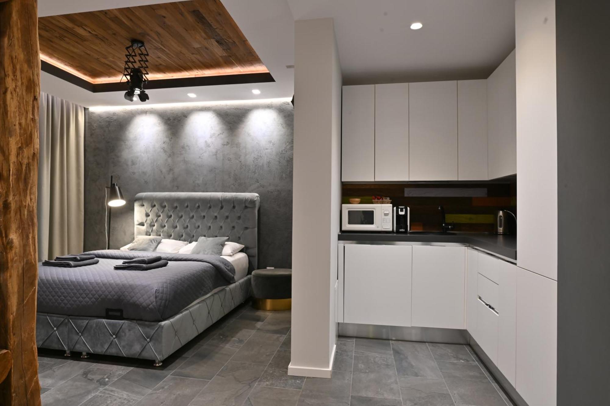 Alto Studio & Free Private Parking Braşov Exterior foto